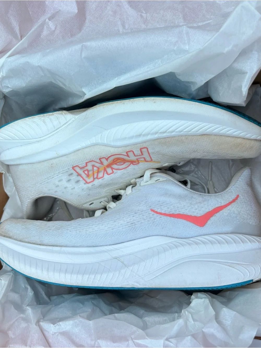 Hoka Mach 6 White Running Shoes with Coral Accent
